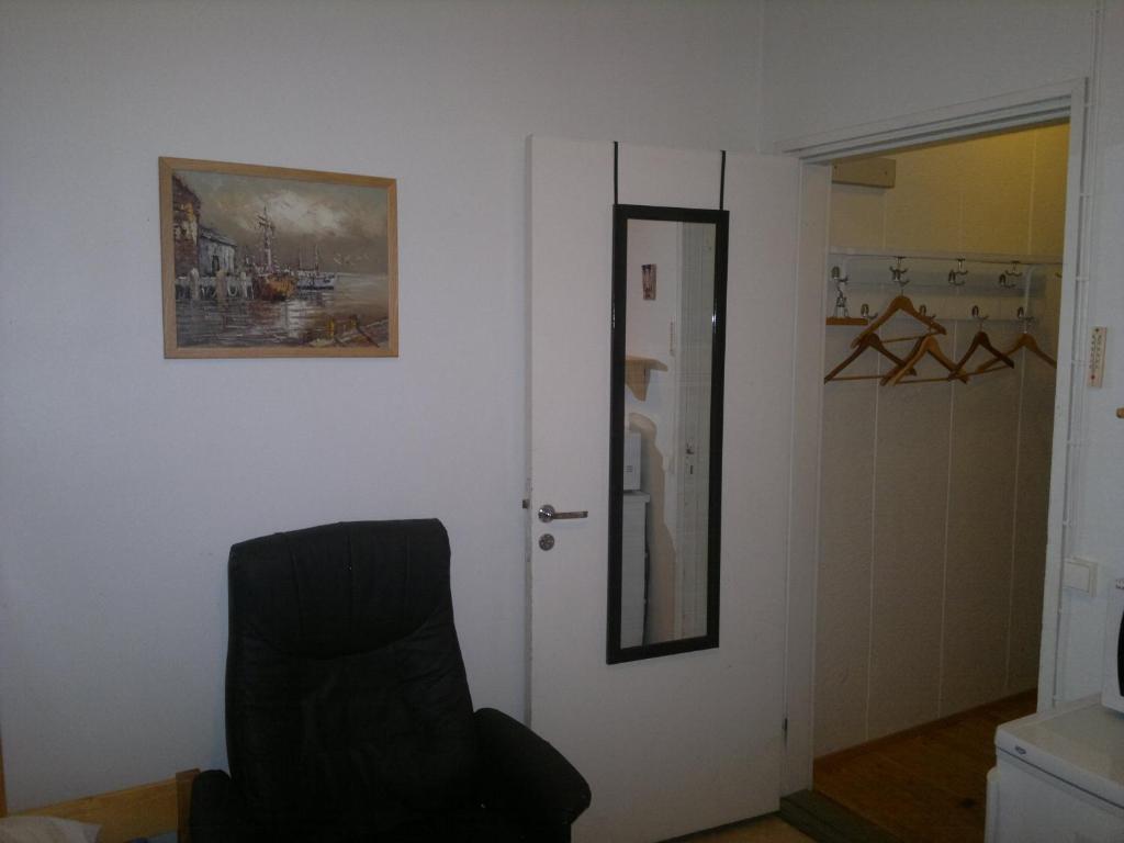 Partiotalon Retkeilymaja - Scouts Hostel Joensuu Oda fotoğraf